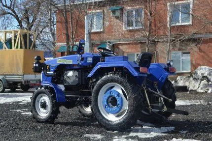 Минитрактор Русич Т-30 ВОМ